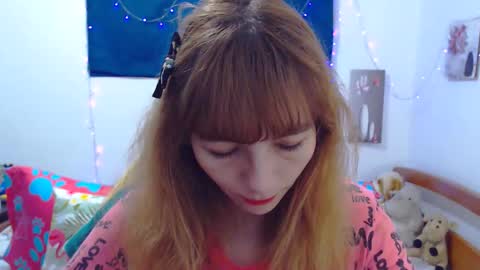 Snapshot of cristinewinter chatting on 03/28/26, 10:48 cristinewinter online show from 03/28/26, 10:48