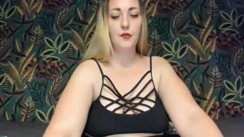 Cristina online show from 01/14/26, 04:34