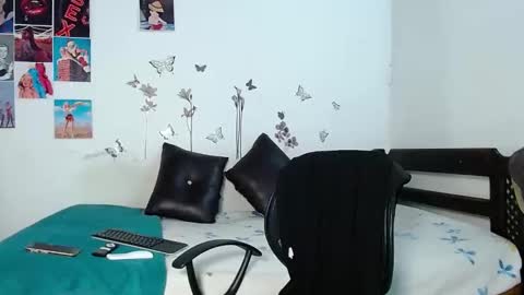 Cristofer online show from 02/15/25, 01:42