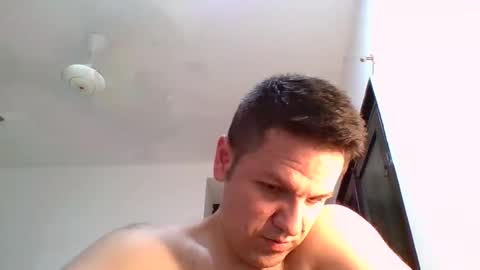 cristopher3042 online show from 12/03/25, 02:19