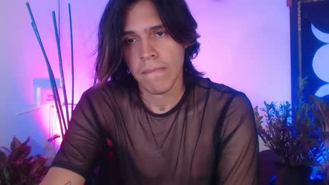 Cristopher online show from 02/10/25, 06:13