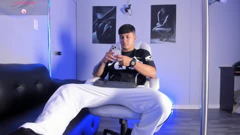 Cristopher online show from 02/25/26, 02:05