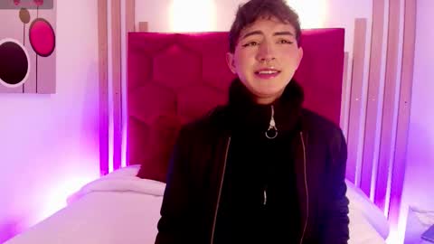 Cristopher  online show from 03/16/26, 07:51