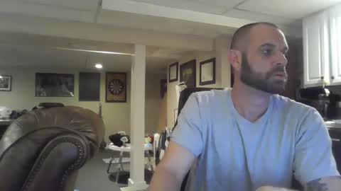 Snapshot of crm400 chatting on 09/09/25, 01:05 billybasement online show from 09/09/25, 01:05