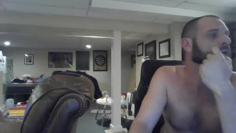 Snapshot of crm400 chatting on 09/17/25, 12:45 billybasement online show from 09/17/25, 12:45