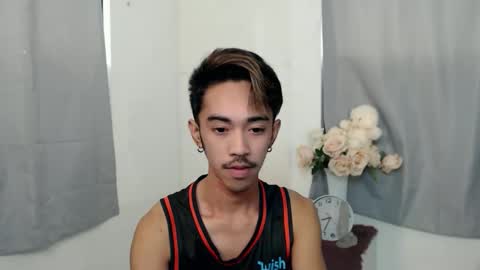 crocodale online show from 10/09/25, 05:05