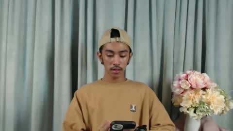 crocodale online show from 03/06/26, 12:01