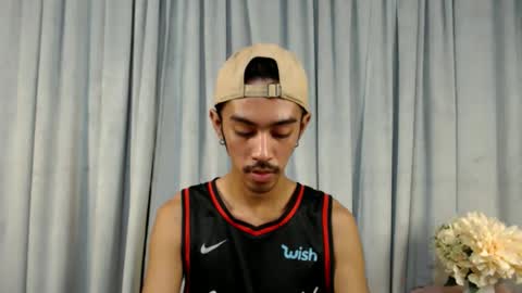 crocodale online show from 03/09/26, 08:51