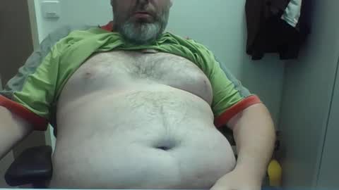 Crouch1 online show from 09/15/25, 10:04