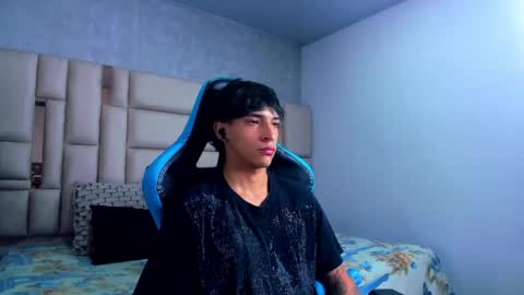 Croy online show from 03/23/26, 03:10