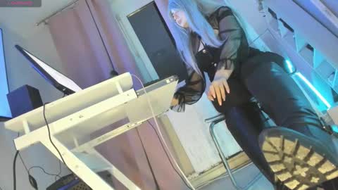 Cruel Siren online show from 10/01/25, 06:58