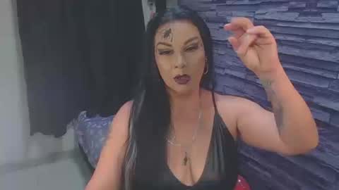 Snapshot of cruela_deviil chatting on 10/16/25, 02:56 cruela_deviil online show from 10/16/25, 02:56