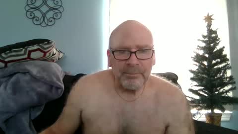 Snapshot of cruising_guy chatting on 03/10/25, 06:01 fun guy online show from 03/10/25, 06:01