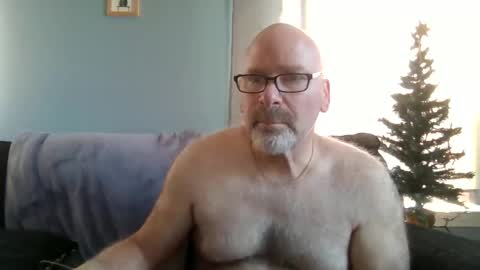 Snapshot of cruising_guy chatting on 10/23/25, 03:00 fun guy online show from 10/23/25, 03:00