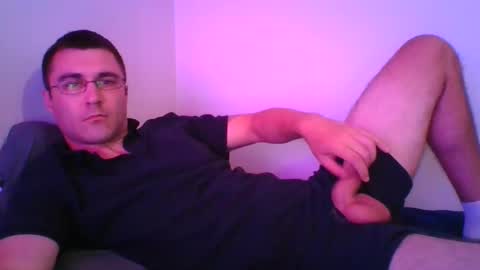 Snapshot of crush380 chatting on 12/30/24, 11:28 Crush380 online show from 12/30/24, 11:28