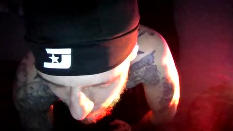 cruz815 online show from 04/02/26, 06:44