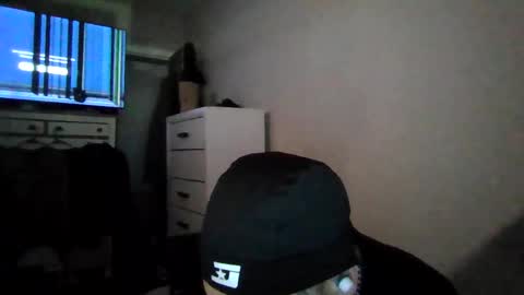 cruz815 online show from 04/08/26, 10:15