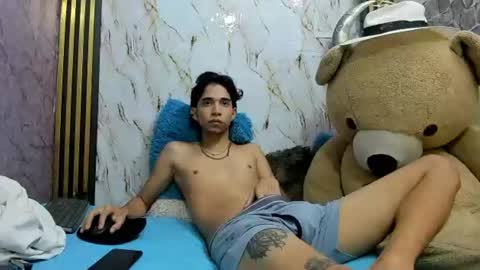 cruzito_hot_x21 online show from 07/28/26, 03:32