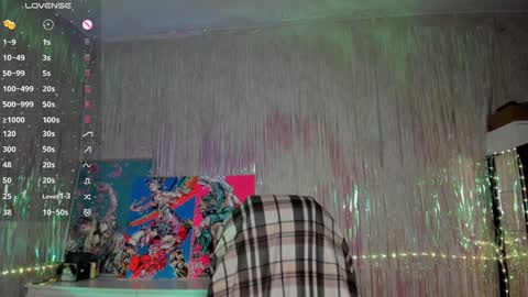 Snapshot of cryptobjgirlv2 chatting on 02/04/25, 07:44 Lilith online show from 02/04/25, 07:44