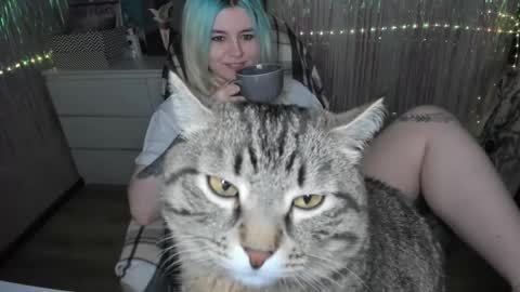 Snapshot of cryptobjgirlv2 chatting on 11/08/25, 05:23 Lilith online show from 11/08/25, 05:23