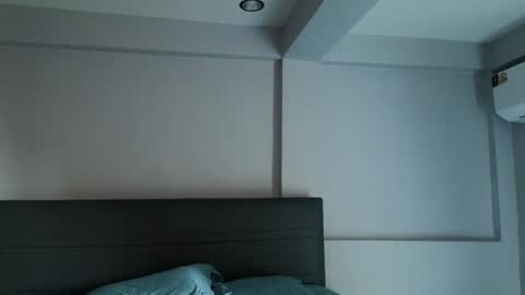 Lin inst lingoodyy online show from 02/02/25, 02:48