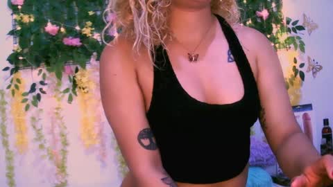 crysrus online show from 12/24/24, 08:27