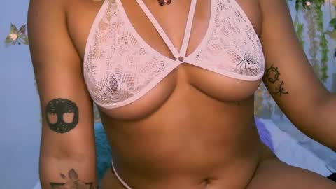 crysrus online show from 02/13/25, 03:18