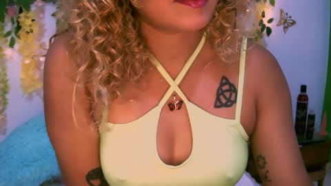 crysrus online show from 02/26/25, 01:21