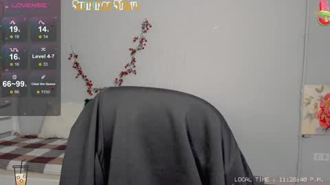 Snapshot of crystal__chris chatting on 01/24/25, 09:26 Chris online show from 01/24/25, 09:26