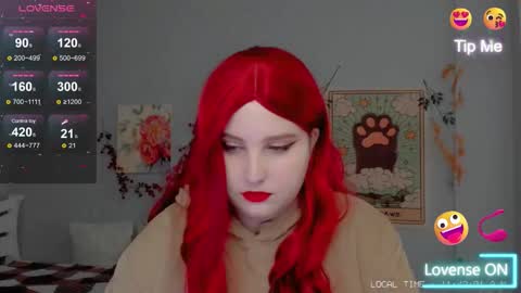 Snapshot of crystal__chris chatting on 10/14/25, 08:37 Chris online show from 10/14/25, 08:37