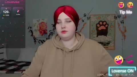 Snapshot of crystal__chris chatting on 10/15/25, 01:28 Chris online show from 10/15/25, 01:28