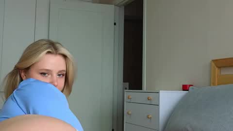 Cassie control  domi and lush  in private for free online show from 09/11/25, 06:35