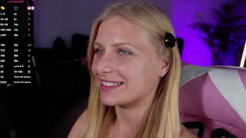 Crystal online show from 04/10/26, 08:35