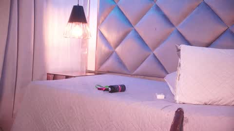 crystal_gilton online show from 03/11/26, 07:53