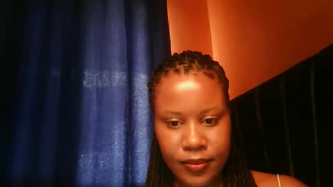 lisa online show from 10/14/25, 08:15