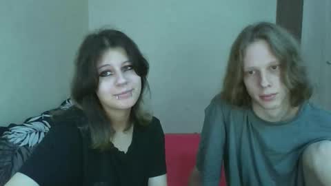 Crystal and Marcl online show from 10/30/25, 02:46
