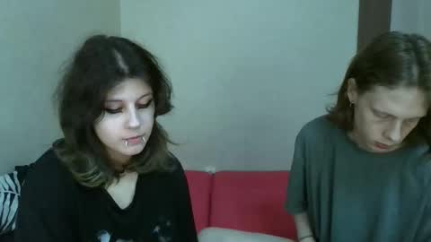 Crystal and Marcl online show from 11/05/25, 11:54