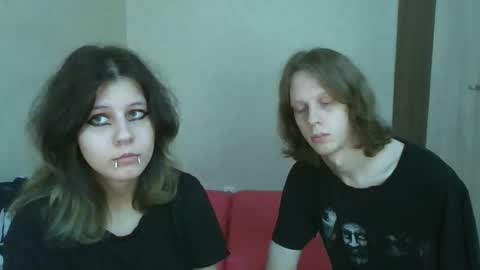 Crystal and Marcl online show from 11/11/25, 10:21