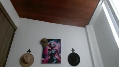 Crystal Blaze online show from 02/25/26, 11:53