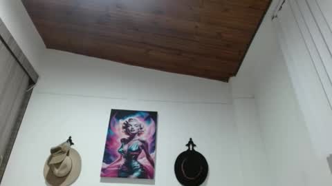 Crystal Blaze online show from 03/03/26, 10:21