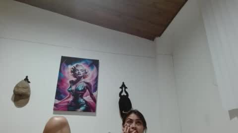 Crystal Blaze online show from 04/17/26, 12:46