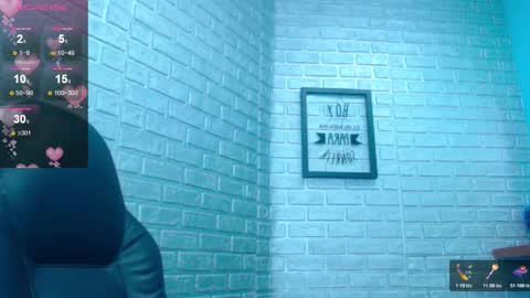 Snapshot of crystal_walls chatting on 11/20/25, 09:14 I AM CRYSTAL online show from 11/20/25, 09:14