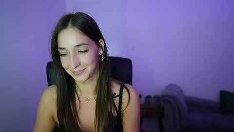 Crystalbrunette18 online show from 05/12/26, 06:05
