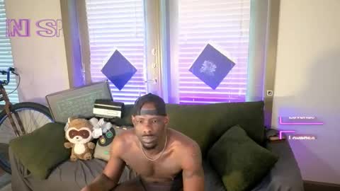 Snapshot of crystalclearstud chatting on 04/23/26, 12:29 crystalclearstud online show from 04/23/26, 12:29