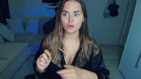 crystalemily online show from 09/08/25, 07:13