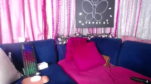 crystaljes online show from 04/02/26, 08:28