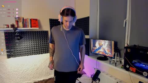 Crys online show from 12/15/24, 01:13