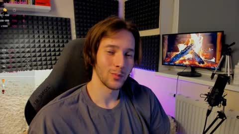 Crys online show from 12/17/24, 03:50