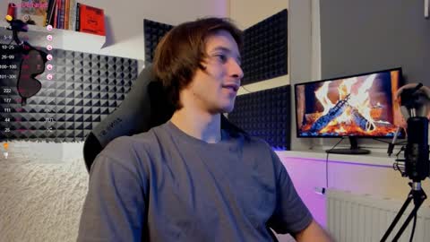 Crys online show from 12/18/24, 10:57