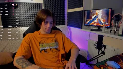 Crys online show from 12/20/24, 07:07